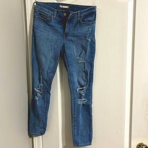 Levi’s blue washed 711 Skinny Jeans